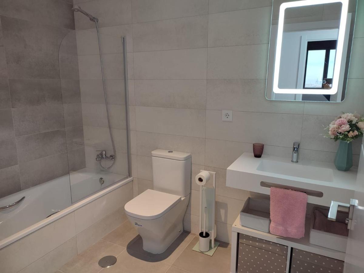 Ferienwohnung Apartamentum Espectacular Apartamento Con Increibles Vistas Málaga Exterior foto
